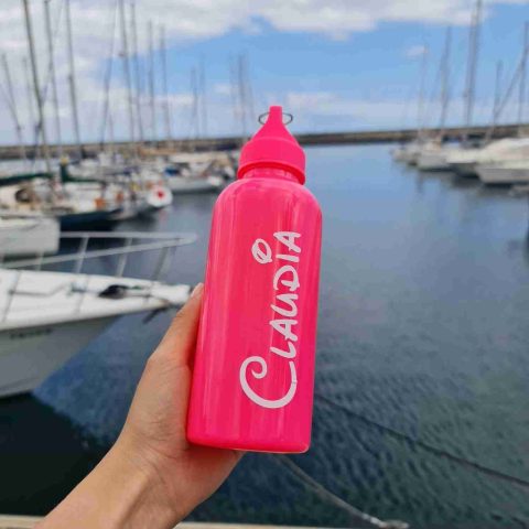 botella personalizada con nombres